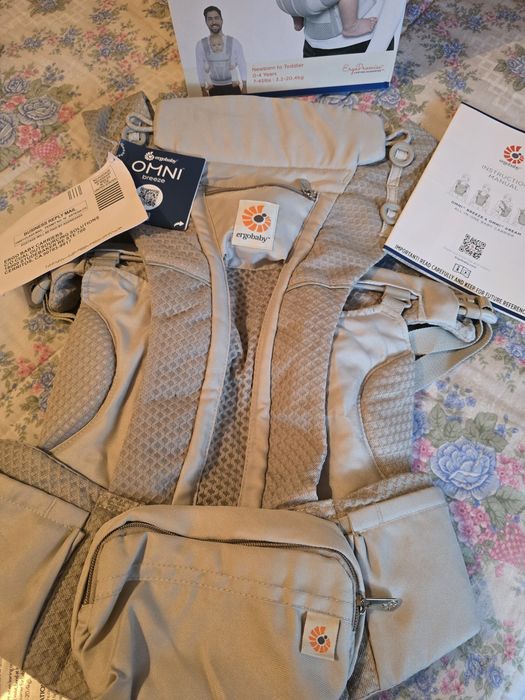 Marsupio ergobaby omni brezze