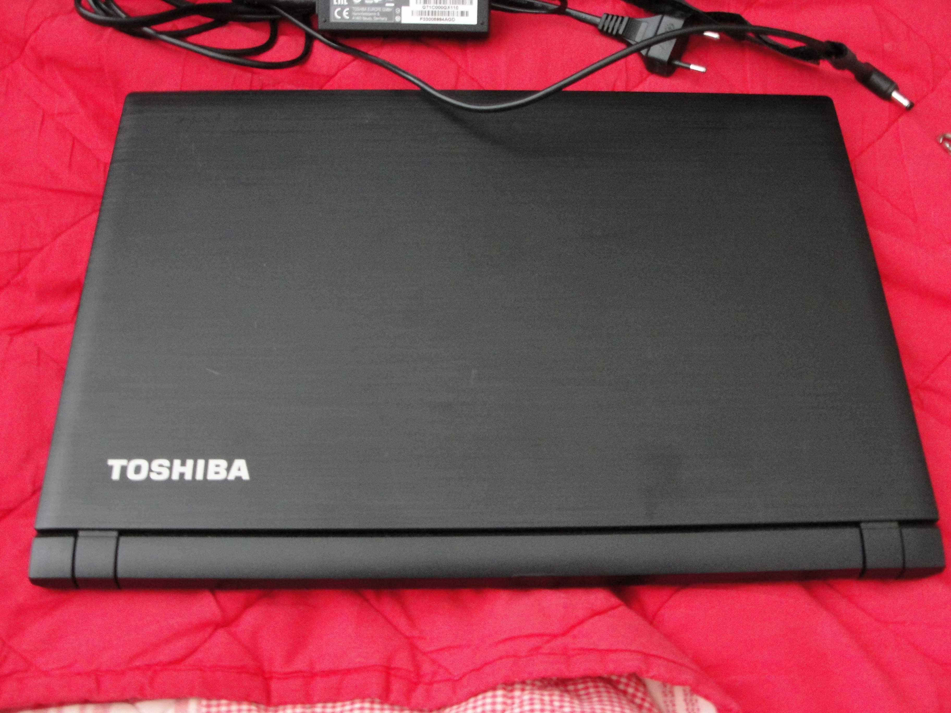 Portátil Toshiba Satellite C40