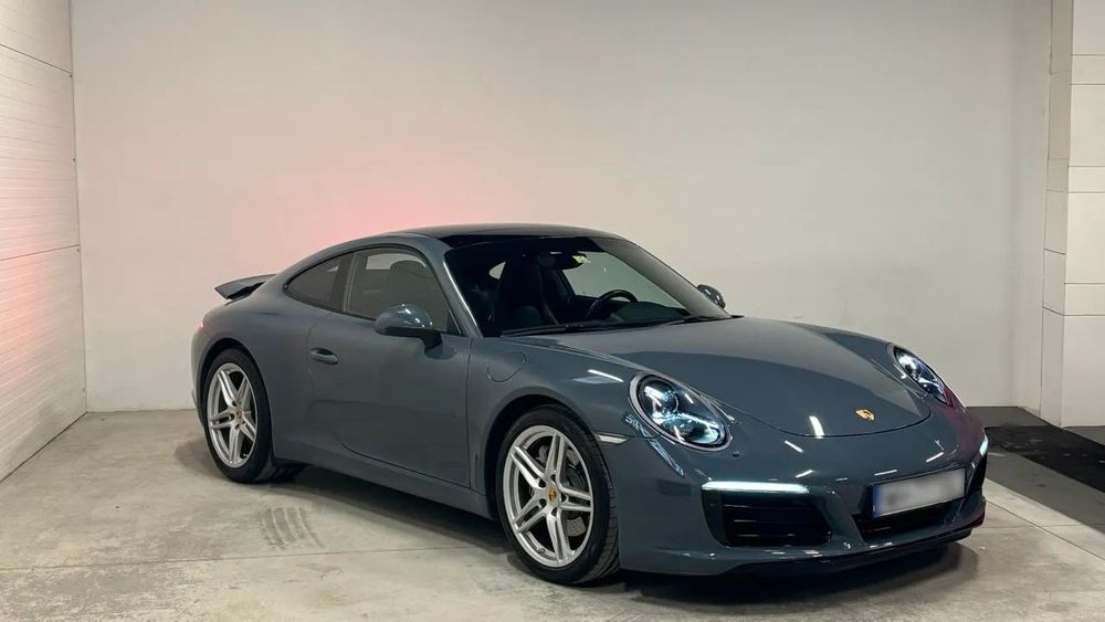 Porsche 911 Porsche 911 Carrera 991.2 Manual