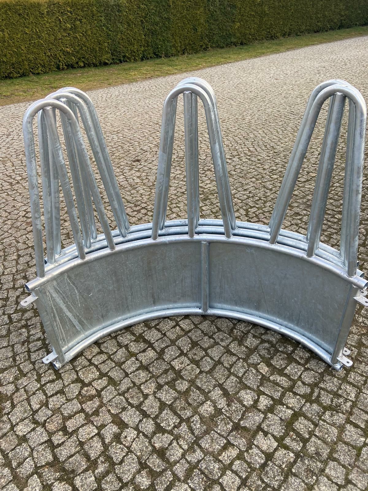 Paśnik dla bydła,koni  na 9 stanowisk .Możliwa wysyłka.