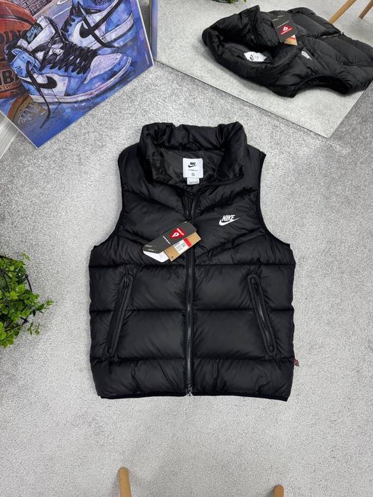 Жилетка Nike NSW Storm fit безрукавка найк 2025