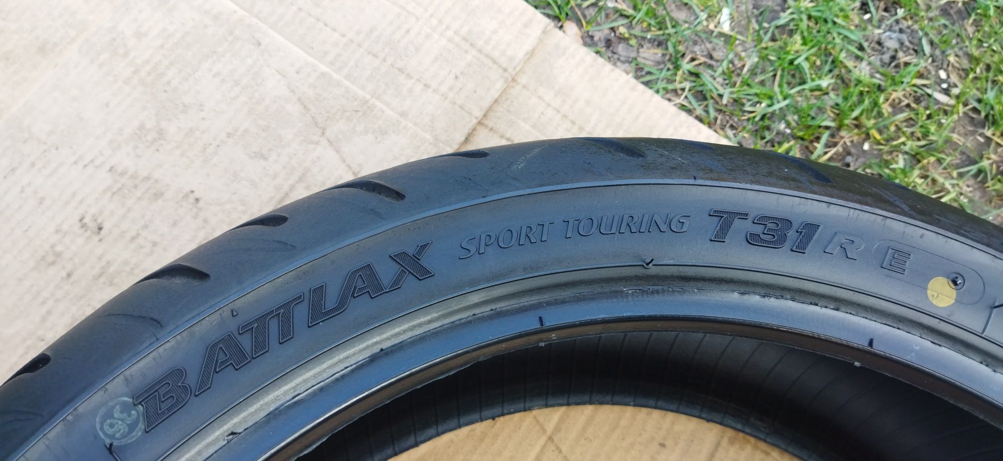 Opony Bridgestone BATTLAX sport touring T31