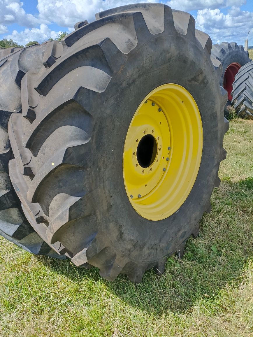 Opona jak Nowa 90% bieżnika Michelin MACHXBIB 650/85 R - 38 koło koła