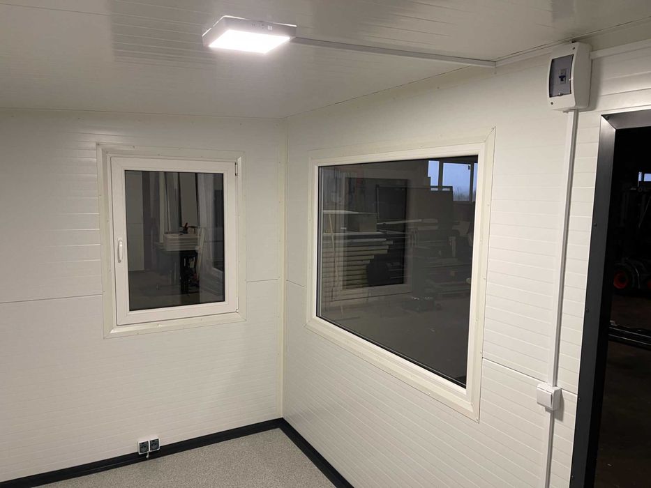 Pawilon kontener stróżówka portiernia biuro