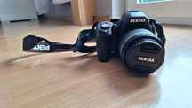 Pentax K-50 + Obiektyw 18-55mm WR – Lustrzanka w świetnym stanie!
