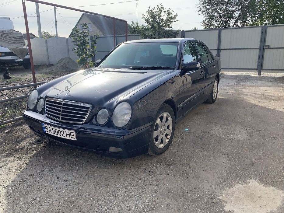 Mercedes E220 CDI W210