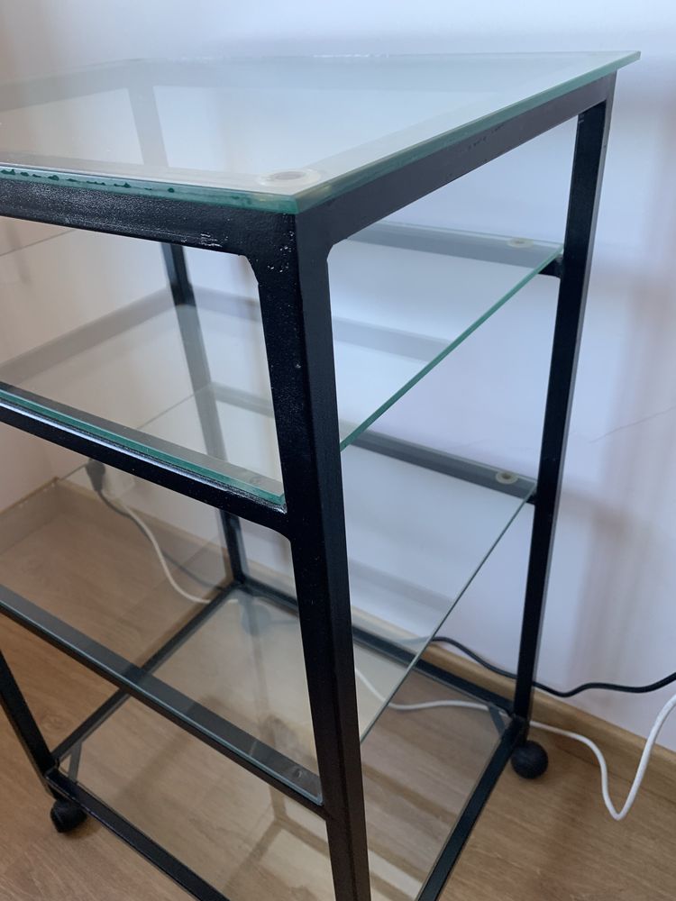 Mesa de apoio em vidro