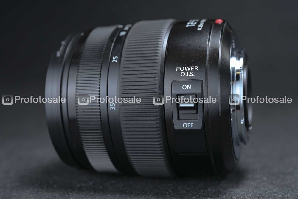 Об'єктив Panasonic LUMIX 12-35mm f/2.8 другої версії (H-HSA12035)