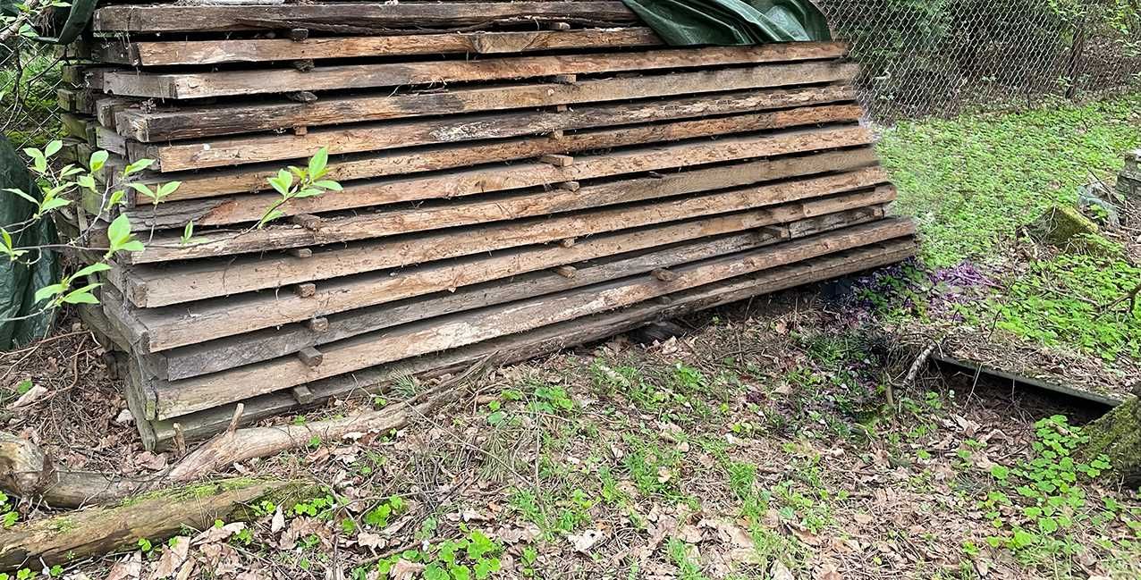 Dębowe deski – idealne do mebli z litego drewna i renowacji – 2,77 m3