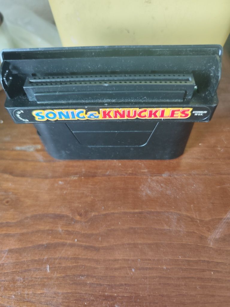 Sonic & Knuckles