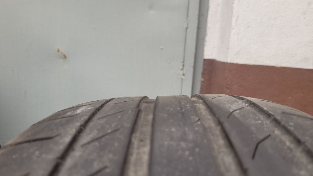Alofelgi z oponami 245/45R19
