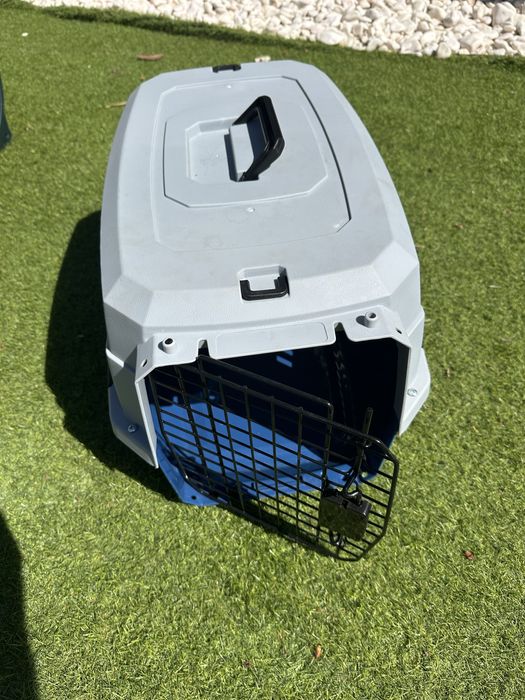 Transportador de cães ou gatos de pequeno e médio porte, nova