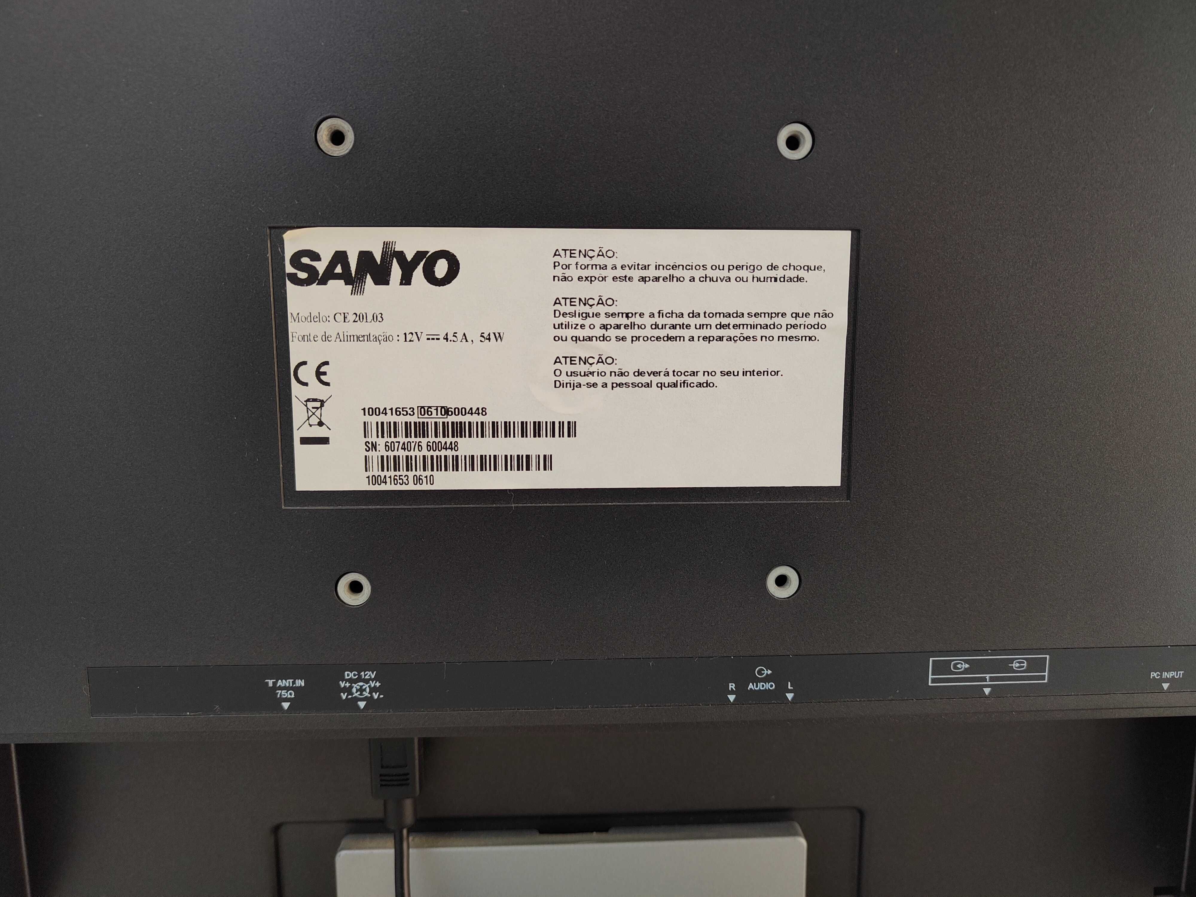 Tv Lcd Sanyo CE 20L03