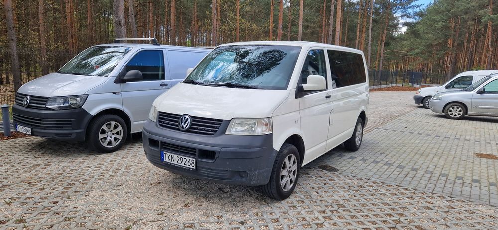 Volkswagen T5 Caravelle 1.9 TDI 9 osób