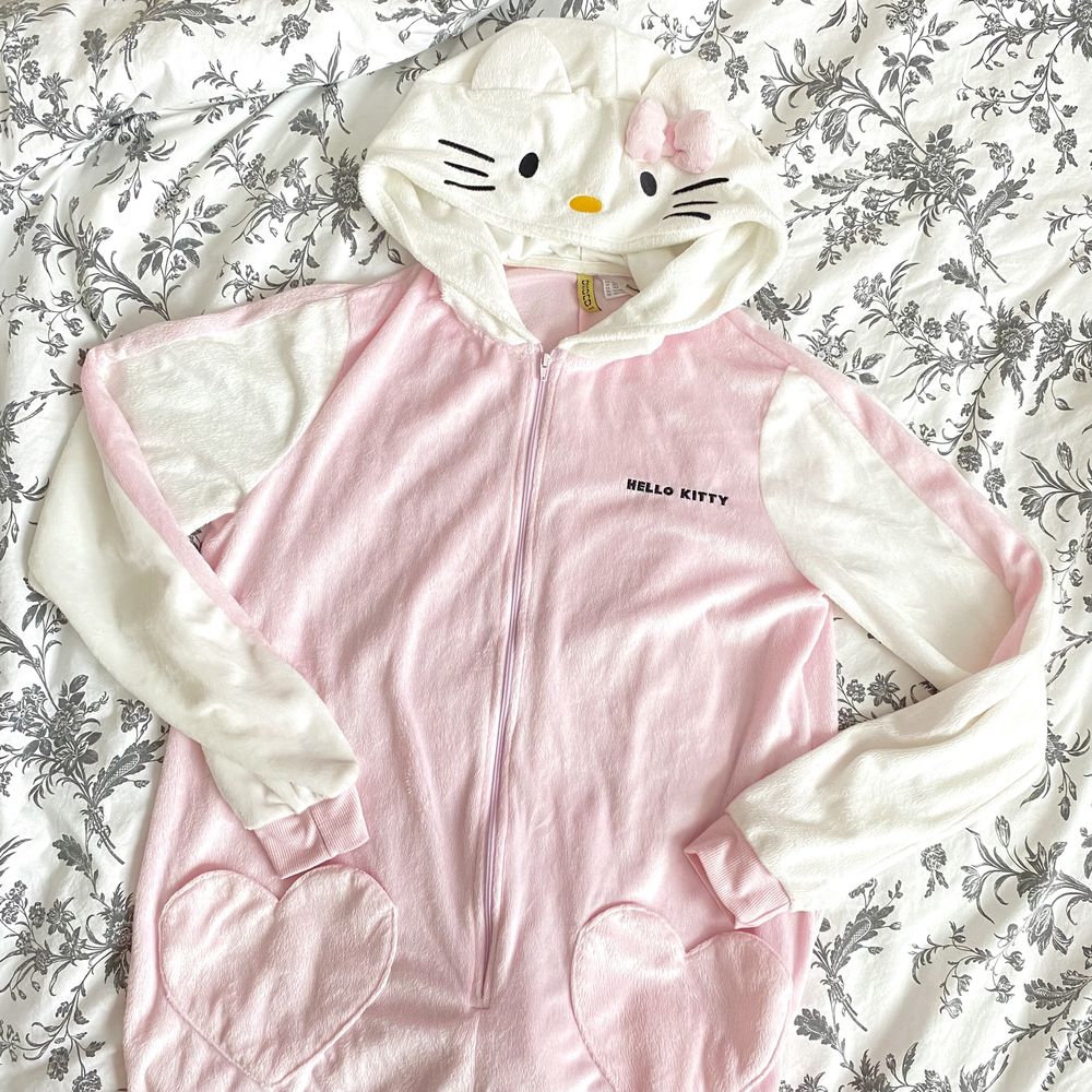Kigurumi onesie piżama jednoczęściowy strój Hello Kitty H&M XS S
