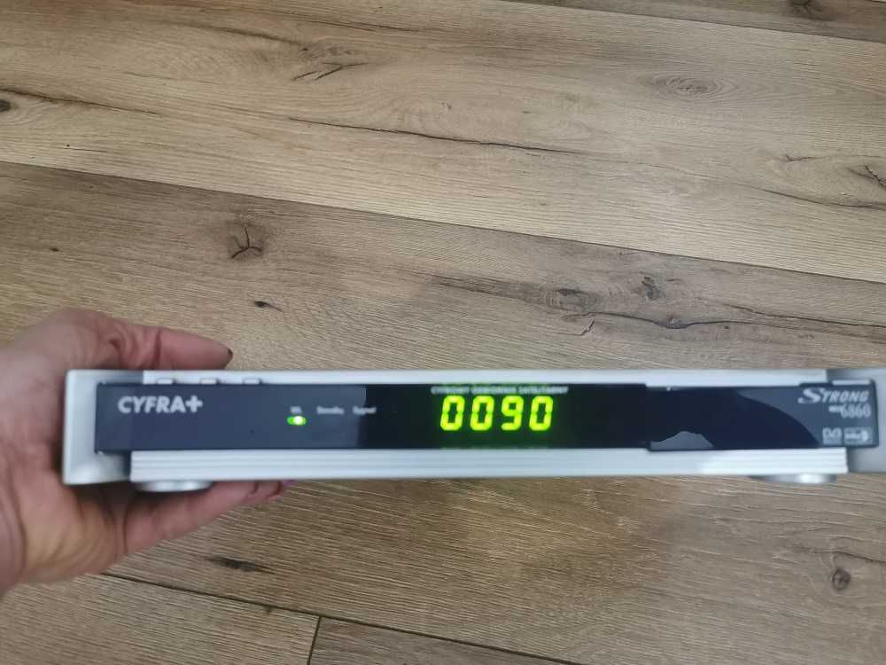 Dekoder model STRONG 6860