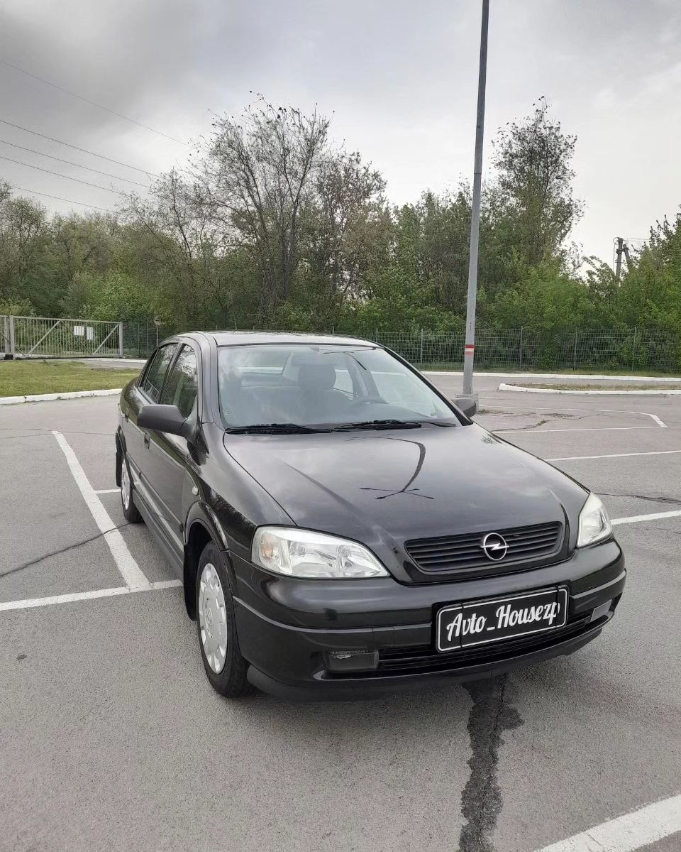 Продам Opel Astra J