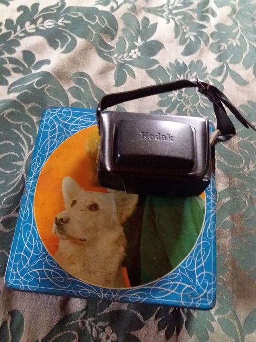Estojo vintage de maquina  fotografica  kodak