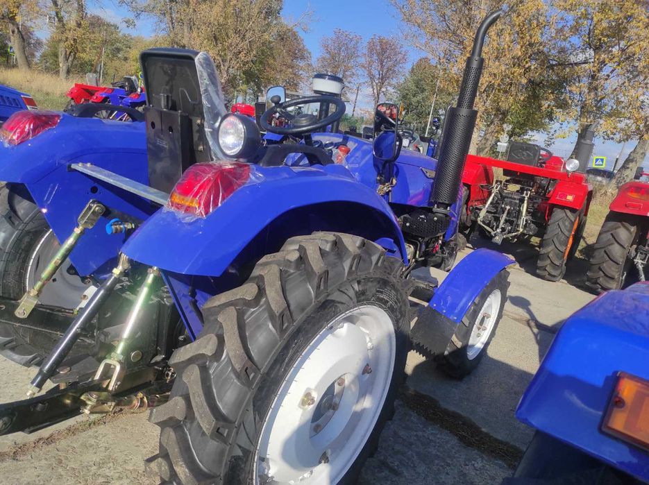 Трактор Булат 244L