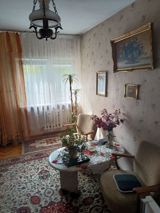 Wynajmę mieszkanie .