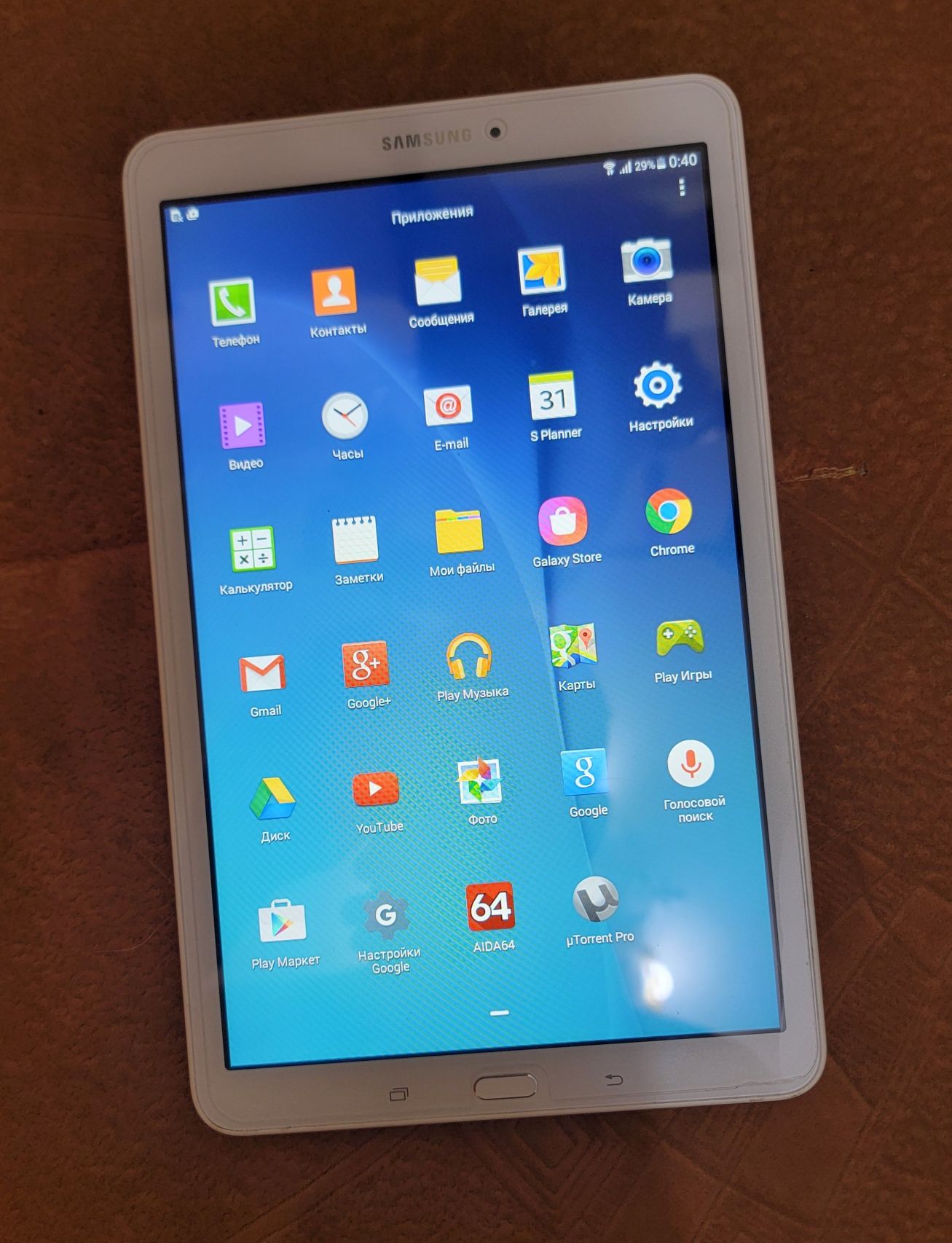 Планшет Samsung Galaxy Tab E 9.6 sm-t561 самсунг