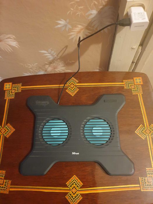 Вентилятор для ноутбука TRUST , Oхладитель 17805