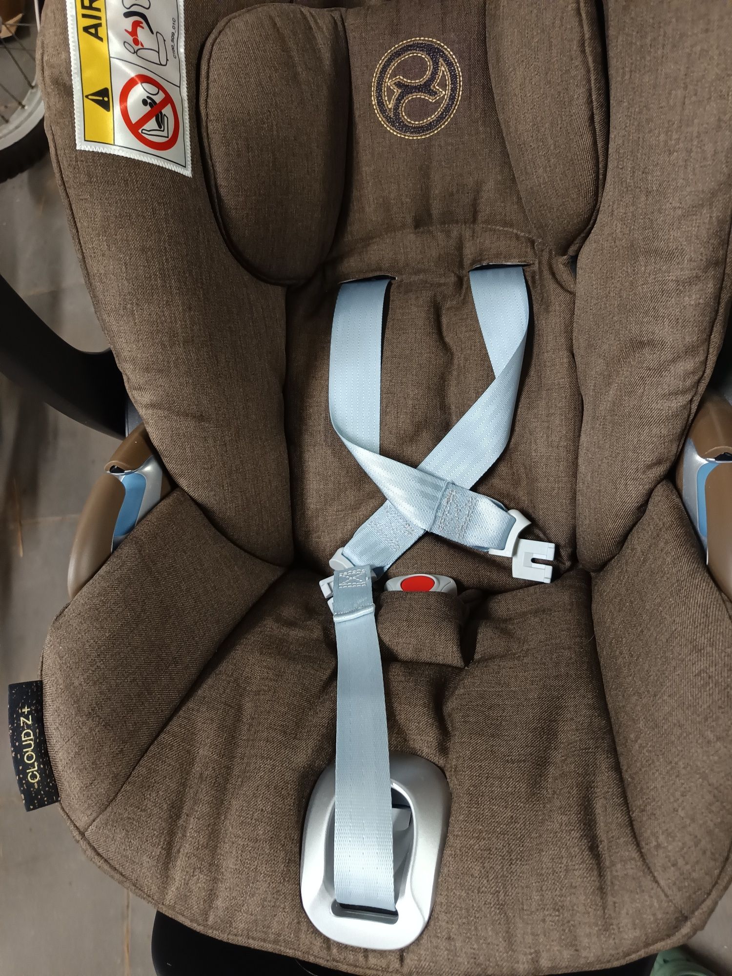 Cybex Cloud Z i-Size z bazą, obracany, jak nowy, nosidełko, śpiworek