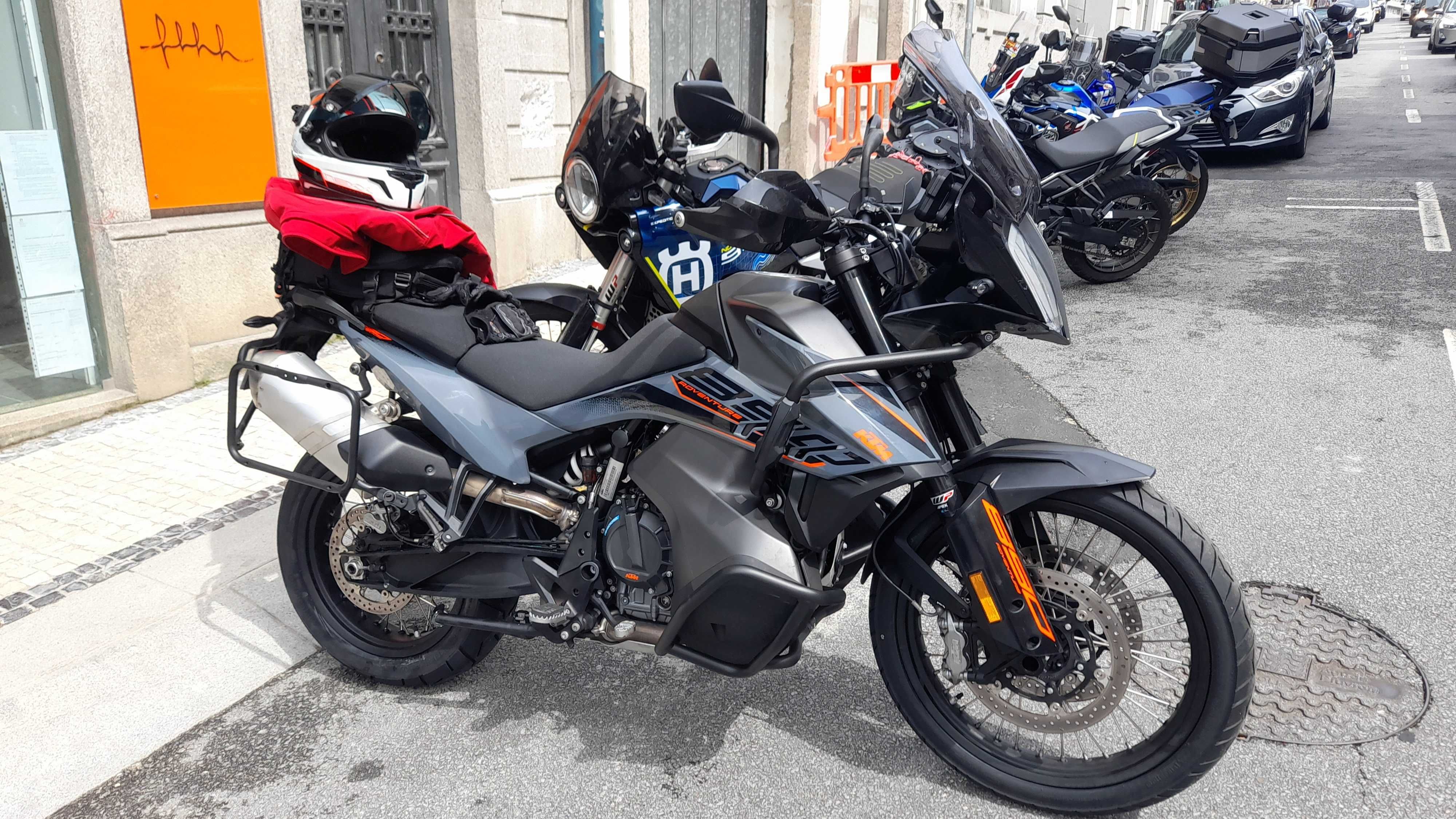 KTM 890 Adventure