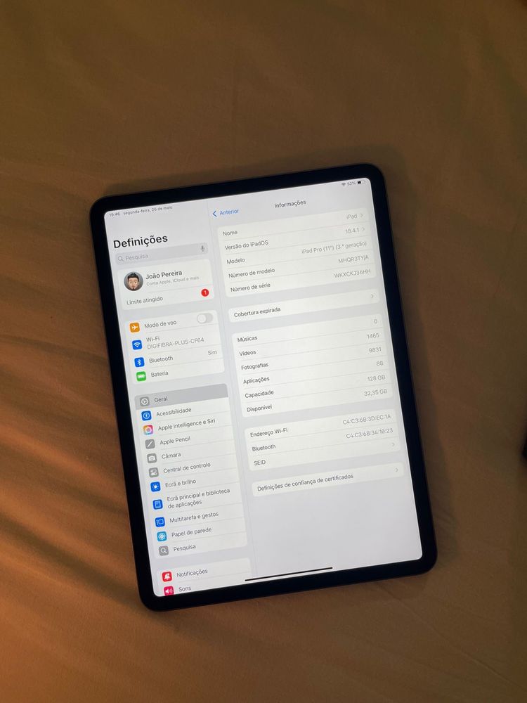 iPad Pro 3rd Generation 11 inch c/ Apple Pencil e Magic Keyboard