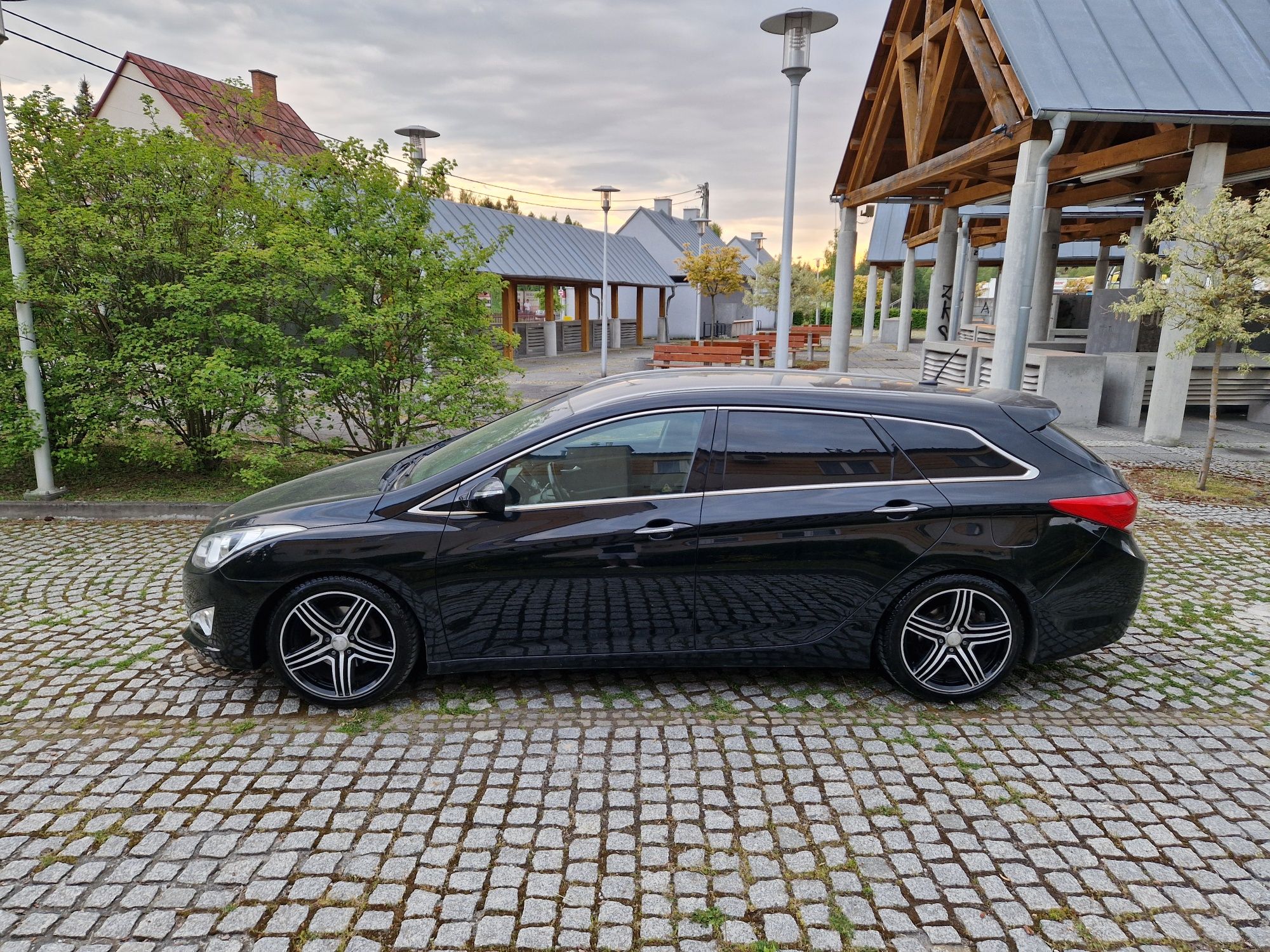 Hyundai I40 2011r. 2.0Benz 177KM *Navi *Klimatronik *Alu 18 *Stan Bdb