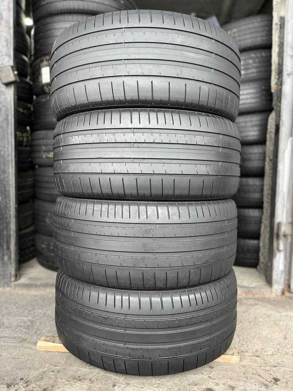літні шини 285/40 R21 PIRELLI PZERO PZ4 4mm