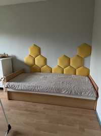 Drewniane łóżko pojedyńcze 90x200 z materacem