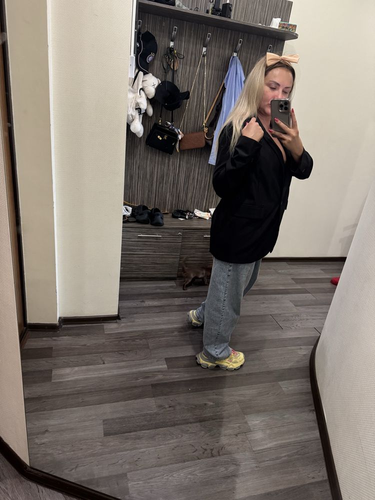 Продам піджак від Stradivarius