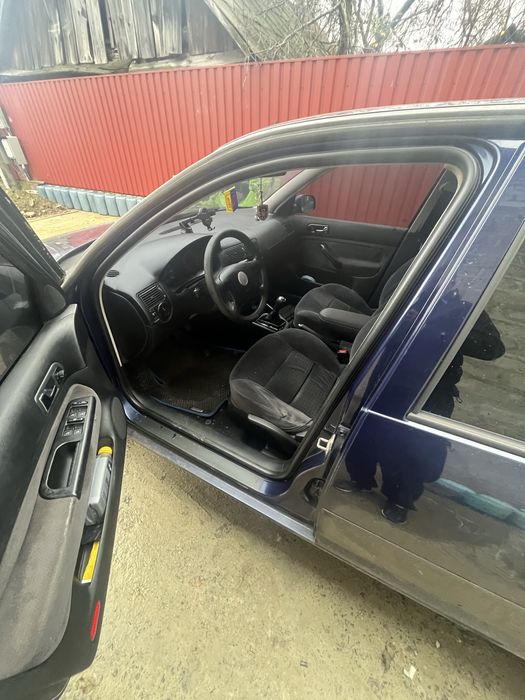 Golf 4 1.4 бензин 1998рік