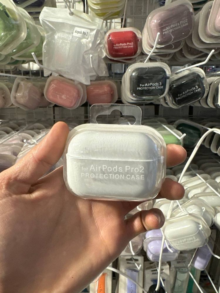 Чехол на Airpods 4 и другие с микрофиброй