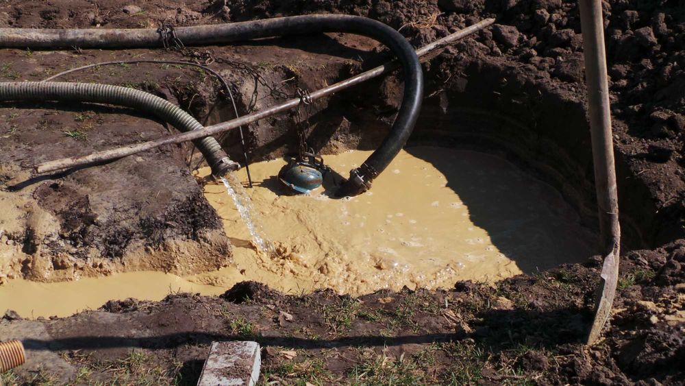 Буріння свердловин на воду Козин під ключ. Гарантія. Монтаж обладнання
