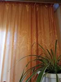 Відрізок атласної тканини для штор+ тасьма