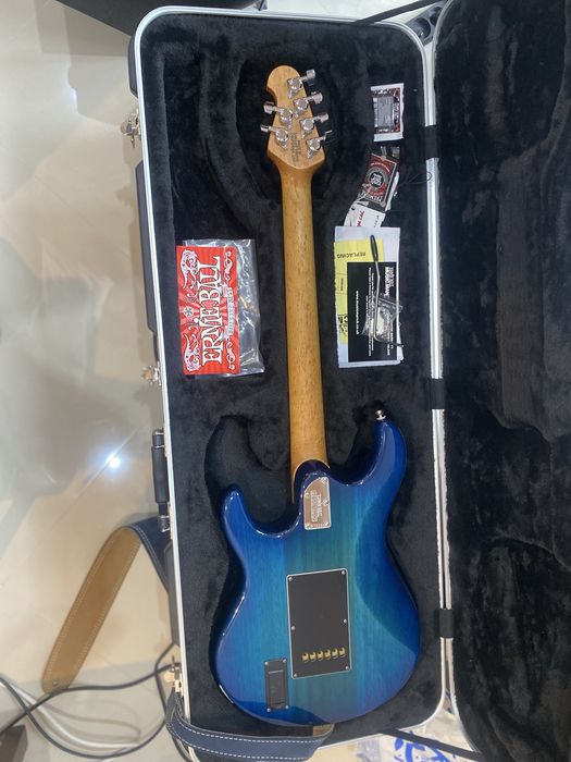 Music Man Silhouette SPECIAL igła!