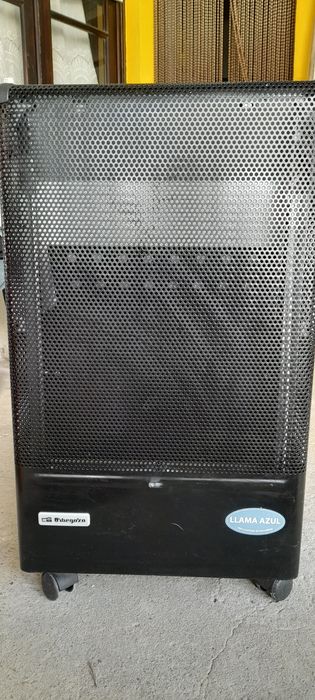 Aquecedor a gás com chama azul semi novo