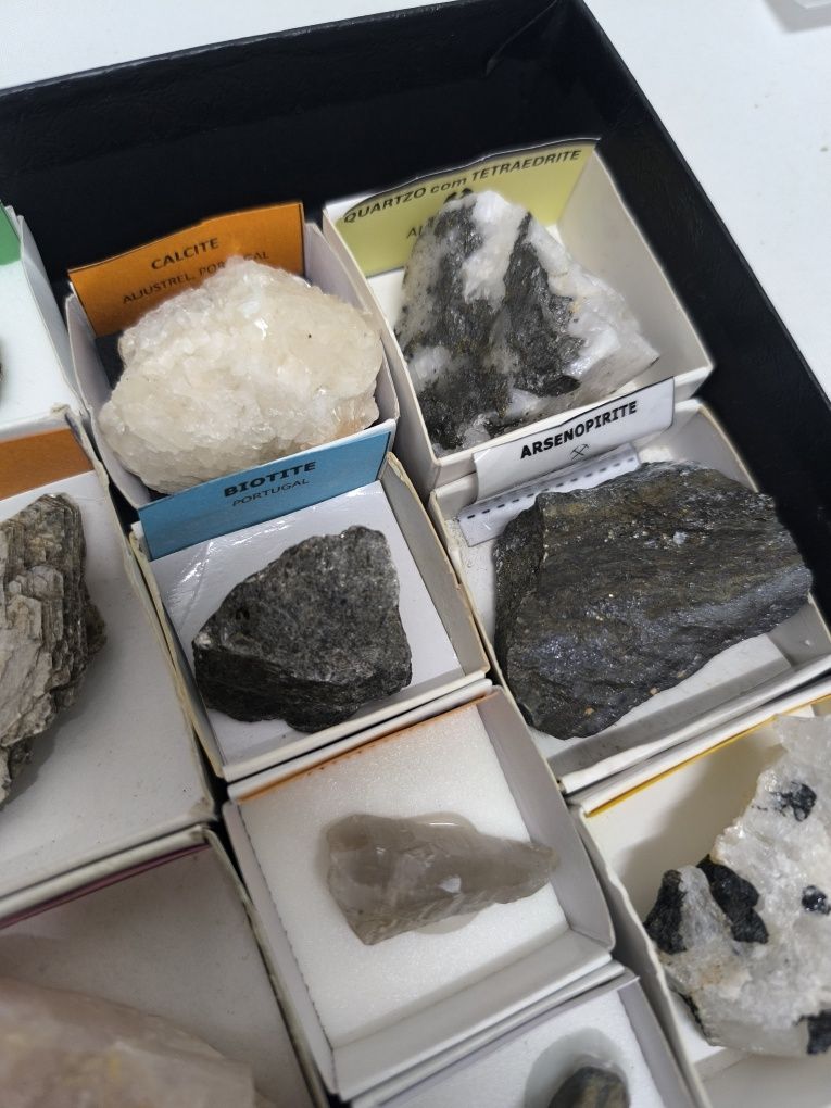 Conjunto minerais