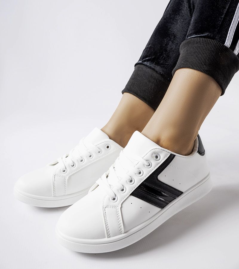 Białe sneakersy z czarnymi wstawkami Rizzo 37