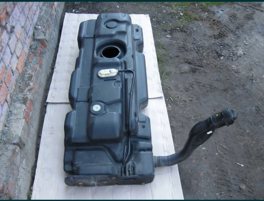 Depósito,  tanque combustível Mercedes Vito (W639). 2004/2013