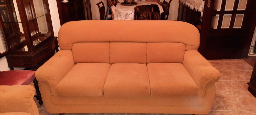 Sofás alaranjados conjunto de 3