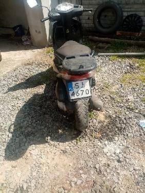 Skuter Honda Ses 125