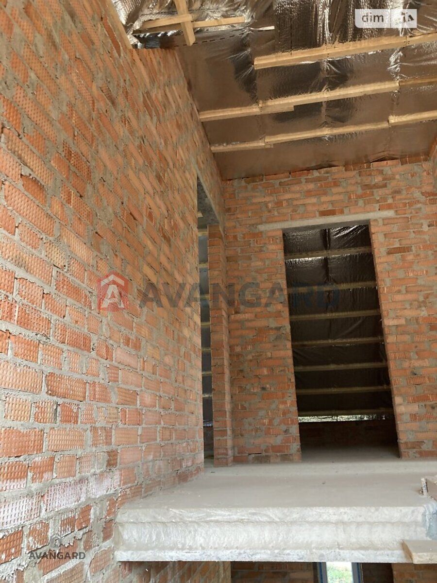 Продам новий будинок в передмісті Вінниці