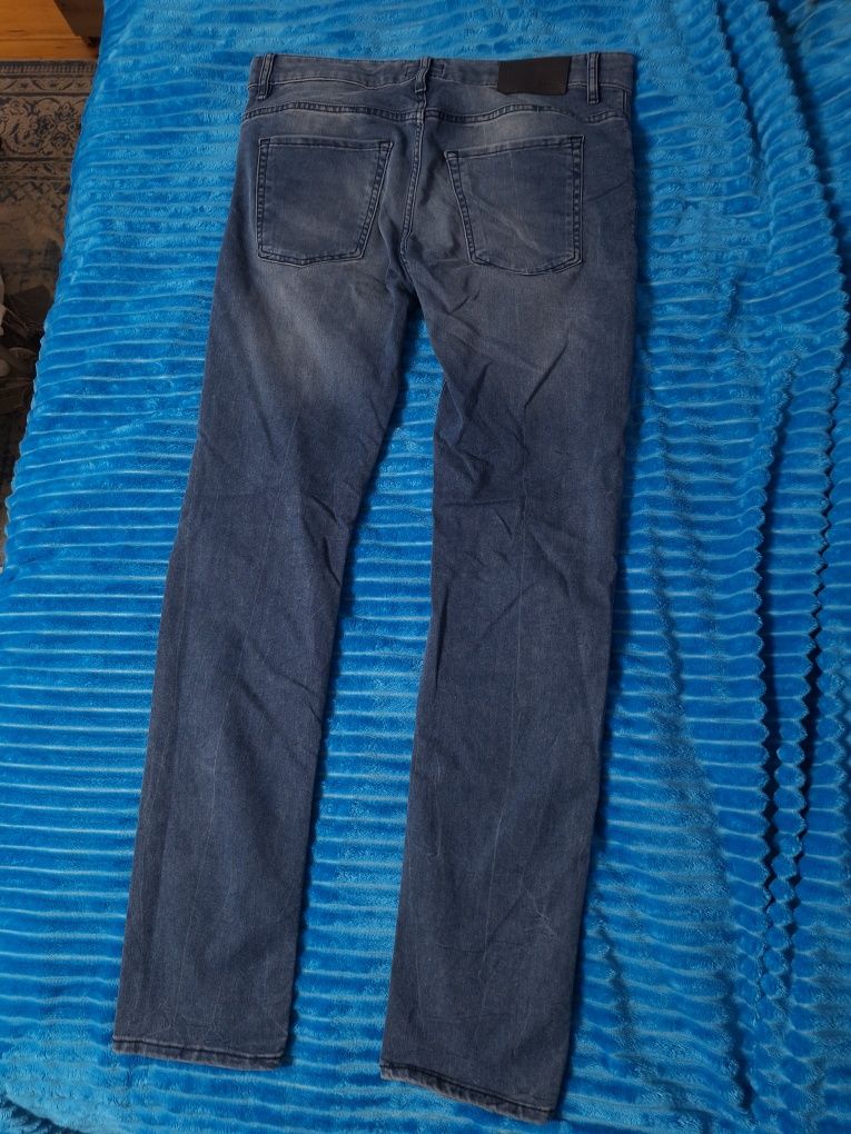 Spodnie jeansy Hugo Boss rozmiar M