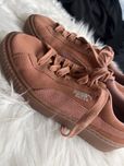 Buty damskie Puma 38 stan Bardzo Dobry
