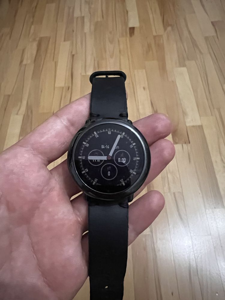 Amazfit pace ромуний годинник smart watch