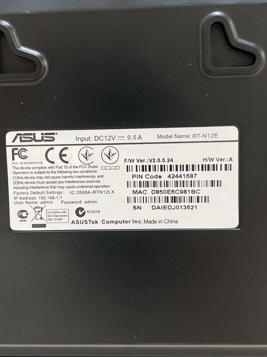 Router Asus RT-N12E 300 Mbps e TP-LINK