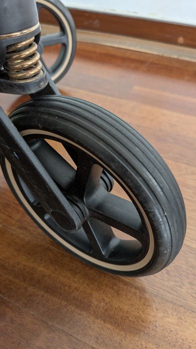 Cybex Priam Gen 3 – Estrutura Rose Gold